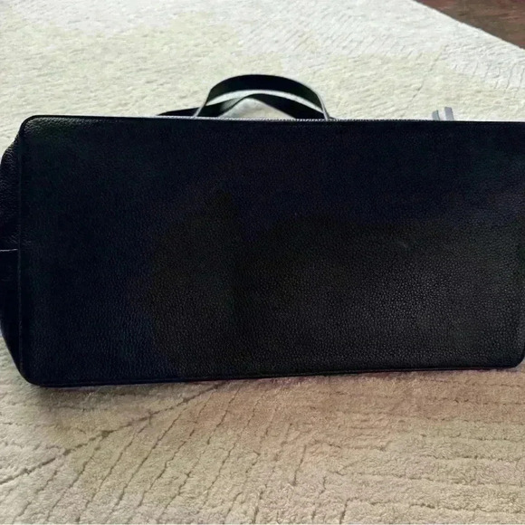 Elliot lucca large leather handbag/ tote - Picture 2 of 10